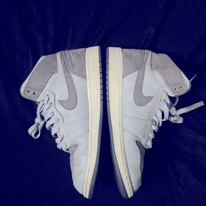 Nike Air Jordan 1 High Retro 3M Wolf Grey
